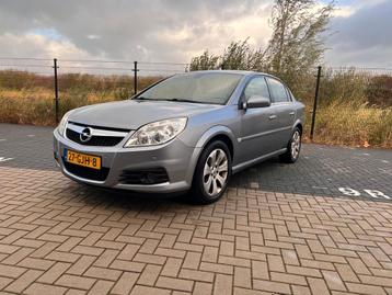 Opel Vectra 1.8 16V SDN Easytronic 2008 Grijs beschikbaar voor biedingen