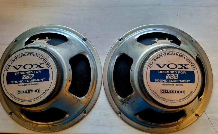 2 x Vox Celestion 12 " Gitaar luidsprekers., Muziek en Instrumenten, Versterkers | Bas en Gitaar, Gebruikt, Gitaar, 50 tot 100 watt