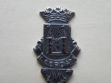 Verzilverd lepeltje oud wapen Leerdam beschikbaar voor biedingen