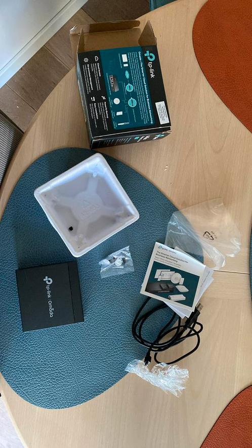 Tp-link Omada OC200 - Hardware controller, Computers en Software, WiFi-versterkers, Zo goed als nieuw, Ophalen of Verzenden