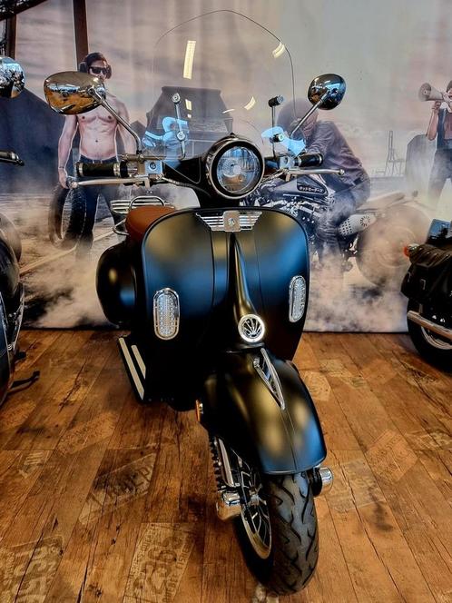 Elektrische scooter (2021), Motoren, Motoren | Overige merken, Bedrijf, Overig, 11 kW of minder, Motorrijbewijs A