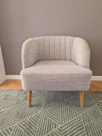 FULLÖSA
IKEA Armchair, grey beschikbaar voor biedingen