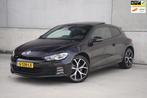 Volkswagen Scirocco 2.0 TSI GTS 220pk DSG Facelift, Panorama, Gebruikt, 4 cilinders, 1984 cc, 4 stoelen