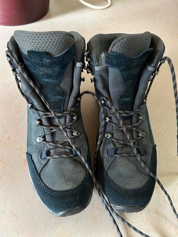 Bergschoenen Hagwag nieuw beschikbaar voor biedingen