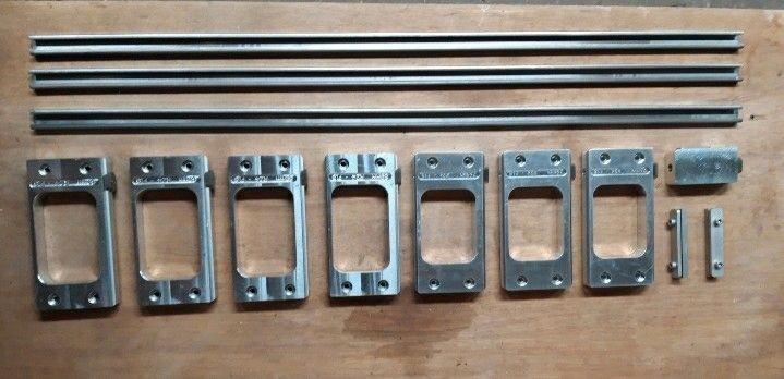 Freesmal scharnieren, Doe-het-zelf en Verbouw, Gereedschap | Freesmachines, Nieuw, Elektrisch, Bovenfrees, Ophalen of Verzenden