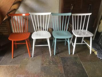 5 verschillende spijlenstoelen, Deens design, per stuk! beschikbaar voor biedingen