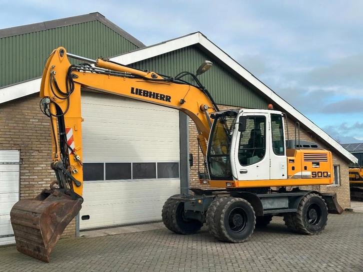 Liebherr A900C (bj 2007), Zakelijke goederen, Machines en Bouw | Kranen en Graafmachines, Graafmachine