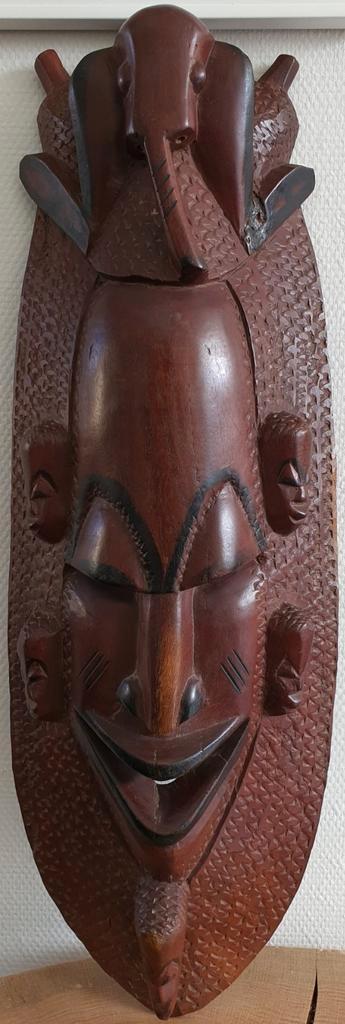 Erg groot masker houtsnijwerk beeld handwerk oud, Antiek en Kunst, Kunst | Beelden en Houtsnijwerken, Ophalen of Verzenden