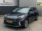 Kia E-Niro ExecutiveLine 64 kWh FASE 3|SOH100%|STOEL+STUUR V, Gebruikt, Zwart, 1712 kg, Blauw
