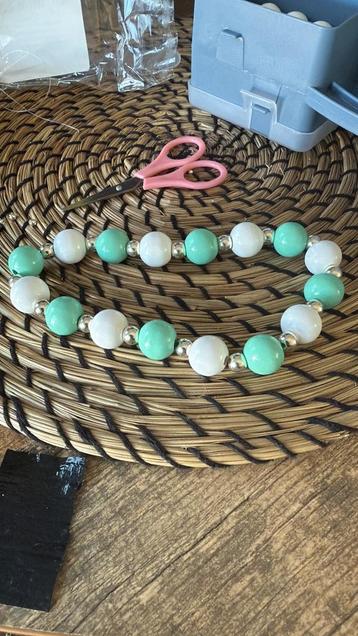 Leuken honden halsbanden sieraden beschikbaar voor biedingen