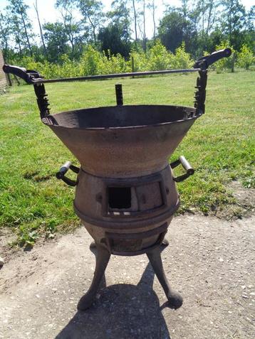 barbeque gietijzer beschikbaar voor biedingen