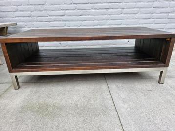 Houten salontafel(s) met RVS onderstel beschikbaar voor biedingen