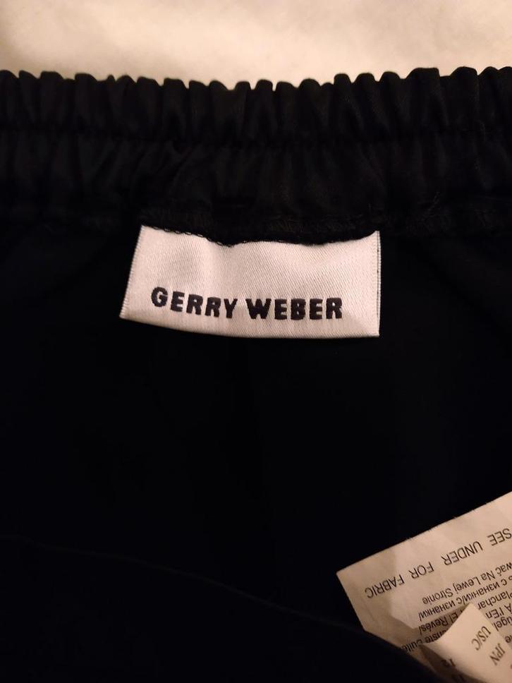 Gerry Weber feestelijke broek zwart mt42, Kleding | Dames, Gelegenheidskleding, Zo goed als nieuw, Overige typen, Maat 42/44 (L)