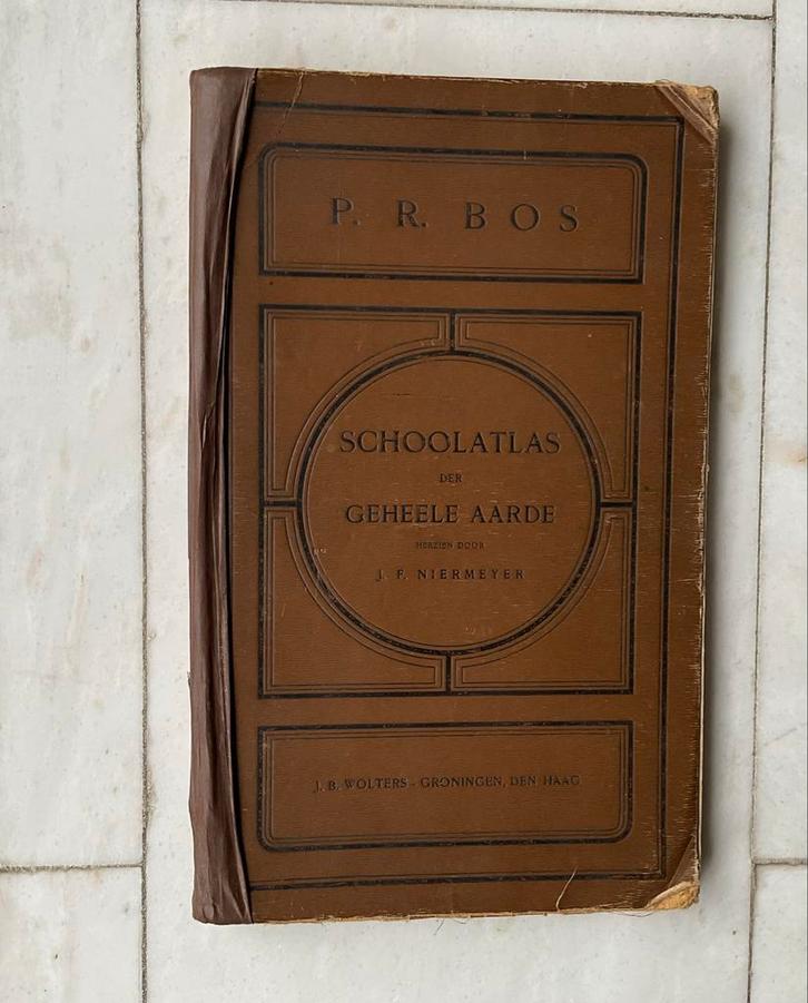 Oude school atlas, 1922, P.R. Bos, uitgeverij Wolters, Boeken, Atlassen en Landkaarten, Gelezen, Bosatlas, Wereld, 1800 tot 2000