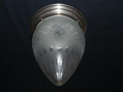 Plafonniére met geslepen matte glaskap, en een zilver vernik, Huis en Inrichting, Lampen | Plafondlampen, Gebruikt, Ophalen of Verzenden
