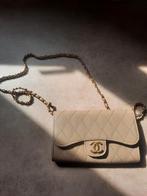 chanel woc wallet on chain nude gold tas crossbody bag, Sieraden, Tassen en Uiterlijk, Tassen | Damestassen, Ophalen of Verzenden