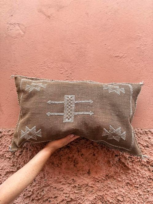 Kussenhoes bruin Marokko, Huis en Inrichting, Woonaccessoires | Kussens, Nieuw, Bruin, Rechthoekig, Ophalen of Verzenden