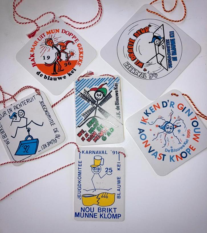 Carnaval oude artikelen te koop PPSTK!!! 1991 - 1996 BREDA, Antiek en Kunst, Curiosa en Brocante, Verzenden