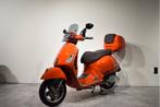 Vespa GTS 300 HPE Arancio | 2022 | 2500km, Niet ingevuld, Overige modellen, 300 cc, Niet ingevuld