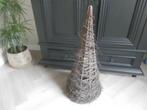 Decoratieve "kerstboom" (kegel) van wilgentenen., Ophalen, Gebruikt