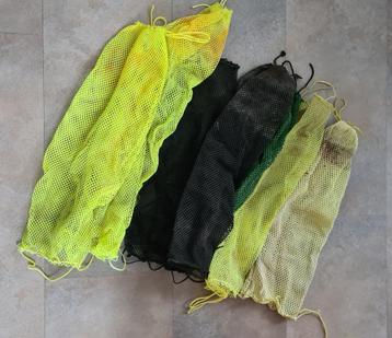 Diverse fles beschermnetten - flesnet beschikbaar voor biedingen