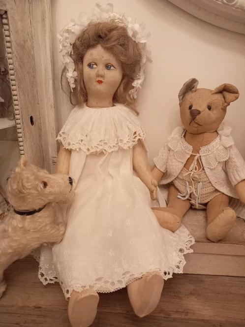 Antieke franse sofa doll 60 cm.flirtogen en bruids diadeem., Antiek en Kunst, Antiek | Speelgoed, Ophalen of Verzenden