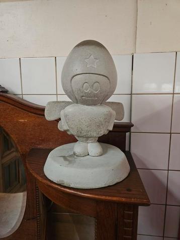 Betonnen Tuinbeeld - Garden Warrior beschikbaar voor biedingen
