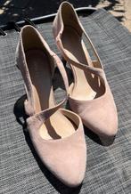 Rose suède pumps (38), Ophalen of Verzenden, Zo goed als nieuw, Roze