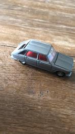 Oude Dinky Toys Renault R16 in bespeelde staat, Hobby en Vrije tijd, Modelauto's | 1:43, Dinky Toys, Gebruikt, Ophalen of Verzenden