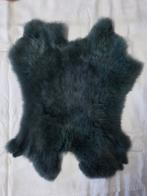 Kleedje van bont. Kleur: petrol., Ophalen of Verzenden