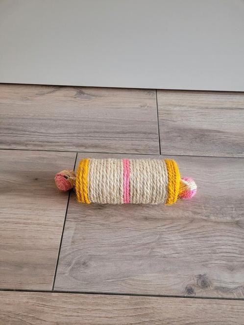 Kattenspeeltje, Dieren en Toebehoren, Kattenspeelgoed, Zo goed als nieuw, Overig speelgoed, Ophalen of Verzenden
