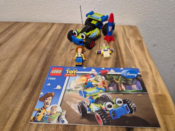 Lego Disney 7590 Woody and Buzz to the rescue, Kinderen en Baby's, Speelgoed | Duplo en Lego, Zo goed als nieuw, Lego, Complete set