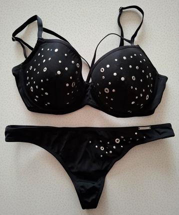 Lingerieset 75C - Sapph / L beschikbaar voor biedingen