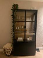 WOOOD Sivan Vitrinekast - Goede Staat!, Huis en Inrichting, Ophalen, 50 tot 100 cm, 25 tot 50 cm, Met deur(en)