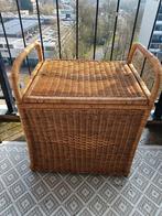 Rotan deken/wasmand, Huis en Inrichting, Woonaccessoires | Schalen en Manden, Ophalen, Gebruikt, Mand, Riet