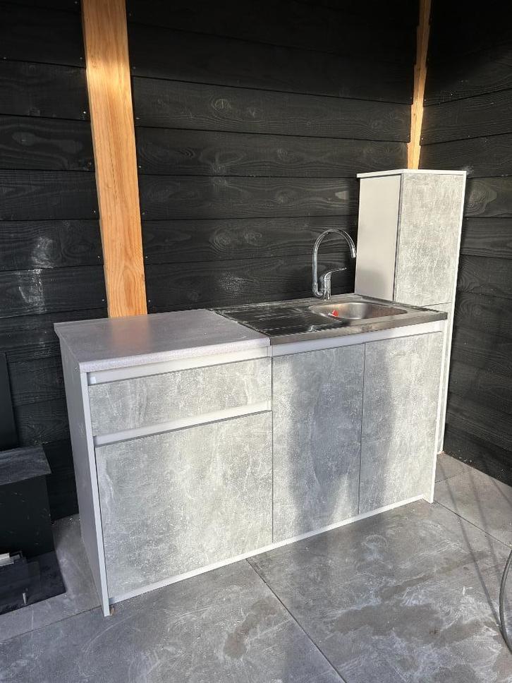 keukenblok, Huis en Inrichting, Keuken | Complete keukens, Zo goed als nieuw, Enkelwandige keuken, Grijs, Staal of Rvs, Ophalen