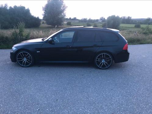 BMW 3-Serie 2.0 I 318 Touring M, Auto's, BMW, Particulier, 3-Serie, Benzine, C, Stationwagon, Automaat, Origineel Nederlands, Zwart