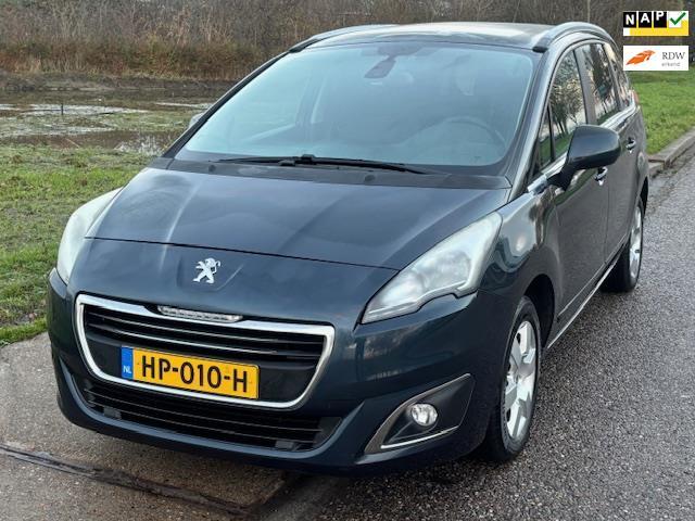 Peugeot 5008 1.2 PureTech Style 7-Pers. ECC Audio-CD/MP3 Nav, Auto's, Peugeot, Bedrijf, Te koop, ABS, Achteruitrijcamera, Airbags