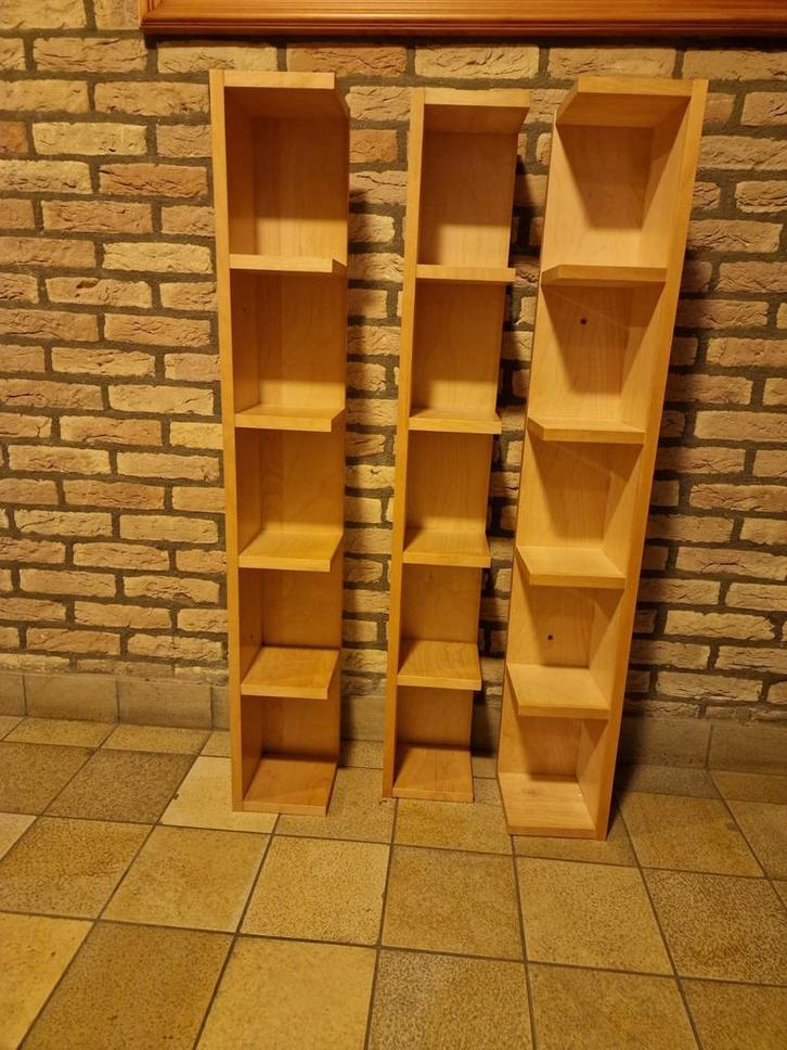 CD en DVD rekken, Huis en Inrichting, Woonaccessoires | Cd- en Dvd-rekken, Zo goed als nieuw, Cd's of Dvd's, 150 discs of meer