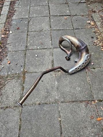 derbi uitlaat origineel met prop beschikbaar voor biedingen