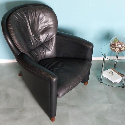 Leolux excalibur zwart met prachtig leer, Huis en Inrichting, Fauteuils, Zo goed als nieuw, Hout, Leer, 50 tot 75 cm, 75 tot 100 cm