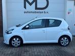 Toyota Aygo 1.0 VVT-i Aspiration -Automaat-DealerOnderhouden, Euro 5, Stof, Gebruikt, Zwart