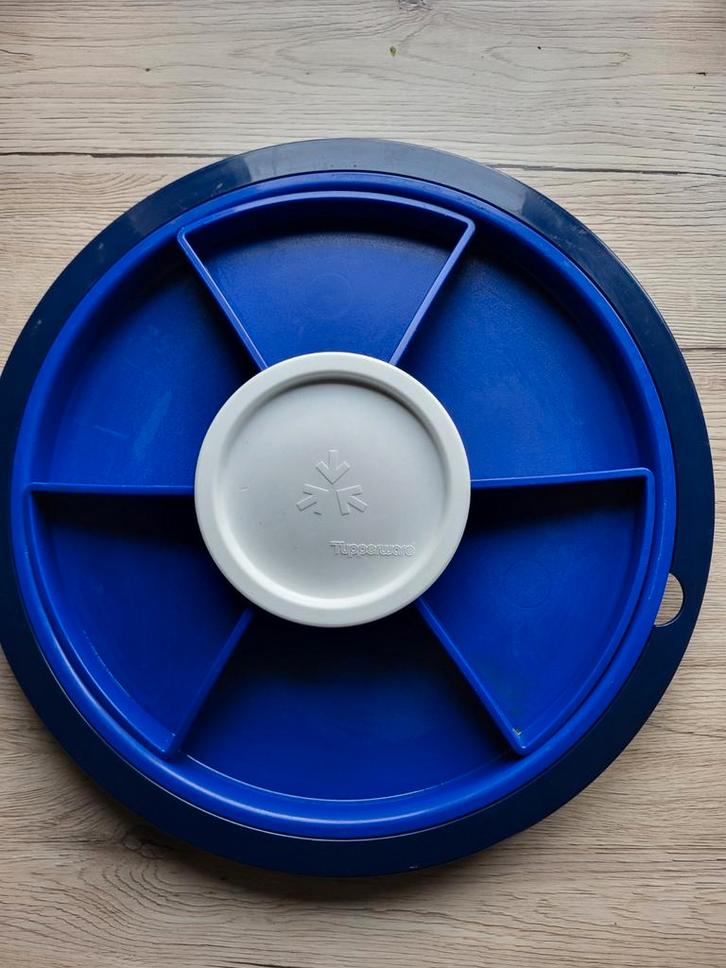 Tupperware Serveerschaal met Draaiplateau - Blauw, Huis en Inrichting, Keuken | Tupperware, Ophalen of Verzenden