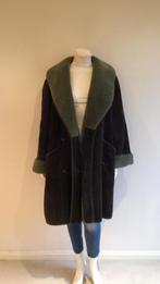 Prachtige lammy coat, Groen, Maat 38/40 (M), Ophalen of Verzenden, Zo goed als nieuw