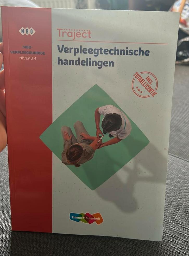 Traject Combipakket Verpleegtechnische handelingen niv 4 boe, Boeken, Schoolboeken, Zo goed als nieuw, Nederlands, Overige niveaus