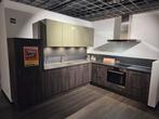 Houtlook, zeer complete keuken.  super kans kost  11.450euro, Huis en Inrichting, Keuken | Complete keukens, Ophalen, Nieuw, Bruin