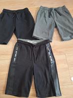3 korte broeken van joggingstof mt 146: Hema en Salty Dog, Broek, Gebruikt, Ophalen of Verzenden, Hema