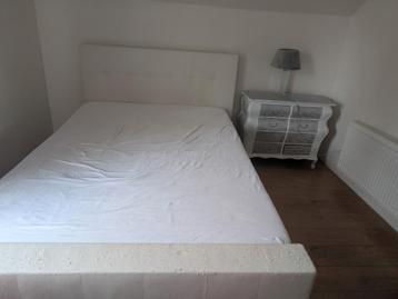 Bed Ladekast Lamp gratis 