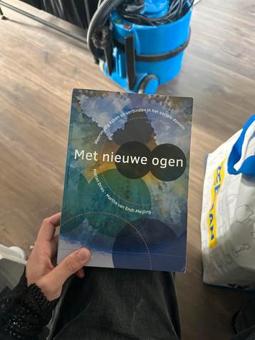 Met nieuwe ogen - Marian Dries beschikbaar voor biedingen