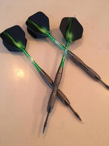 Professionele Dartpijlen Set Groen / Darts Dart Pijlen Pijl beschikbaar voor biedingen
